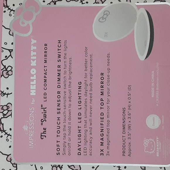 Impressions for Hello Kitty Compact Mirror - Picture 2 of 2